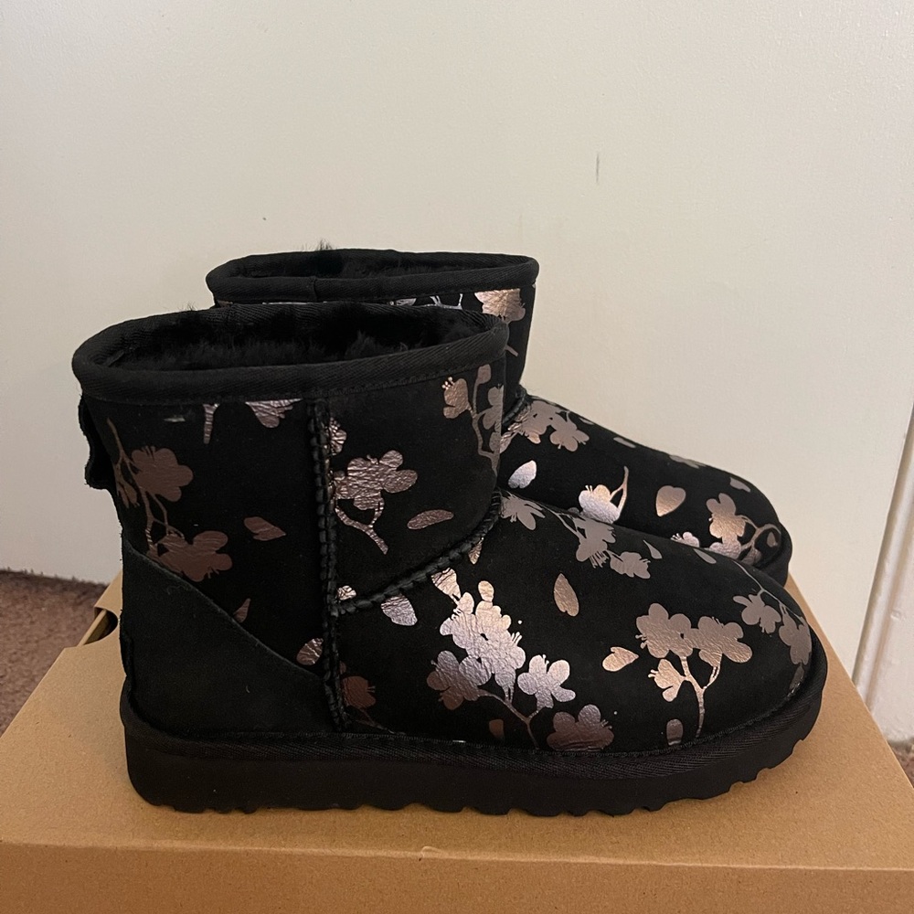 Brand New in Box UGG Classic Mini Floral Foil Boots
